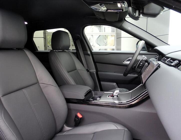 Land Rover Range Rover Velar 25