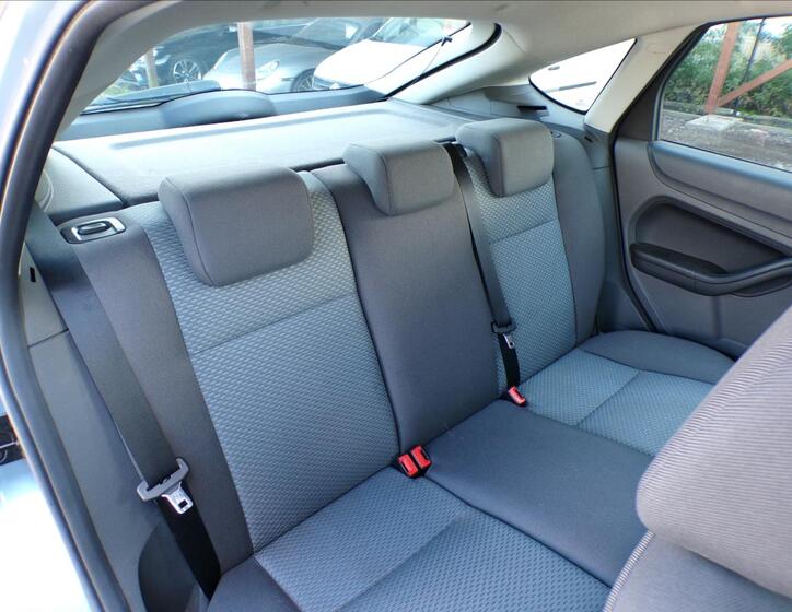 Ford Focus 22