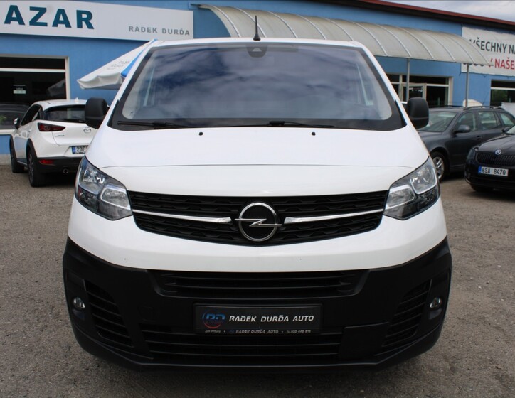 Opel Vivaro 2