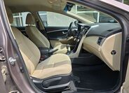 Hyundai i30 21