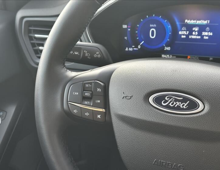 Ford Focus 23