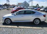 Škoda Superb 9