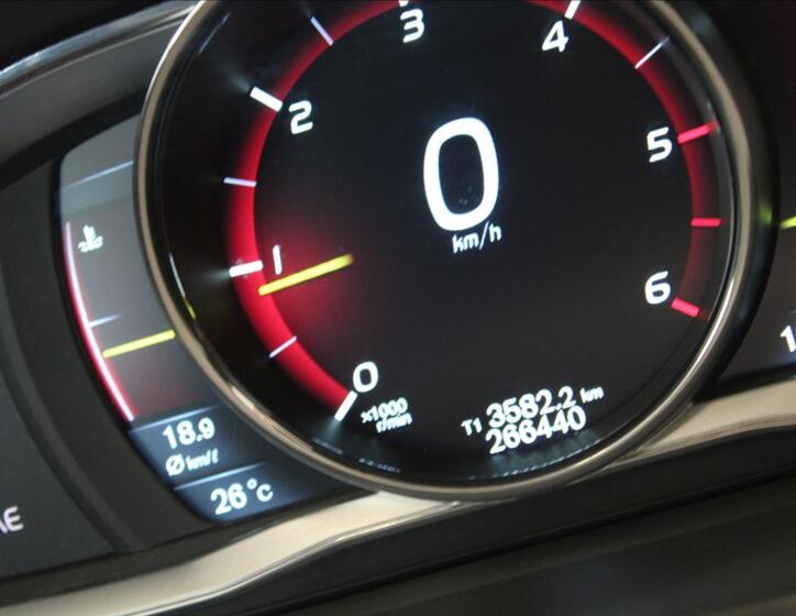 Volvo V60 32