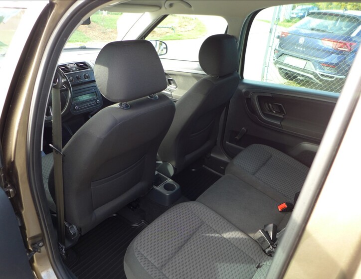 Škoda Roomster 21