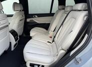 BMW X7 7