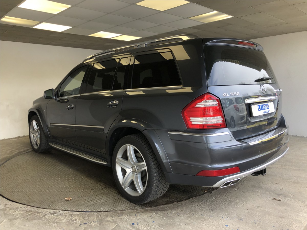Mercedes-Benz GL