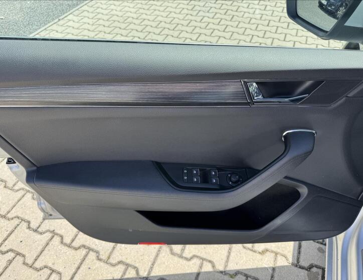 Škoda Superb 23