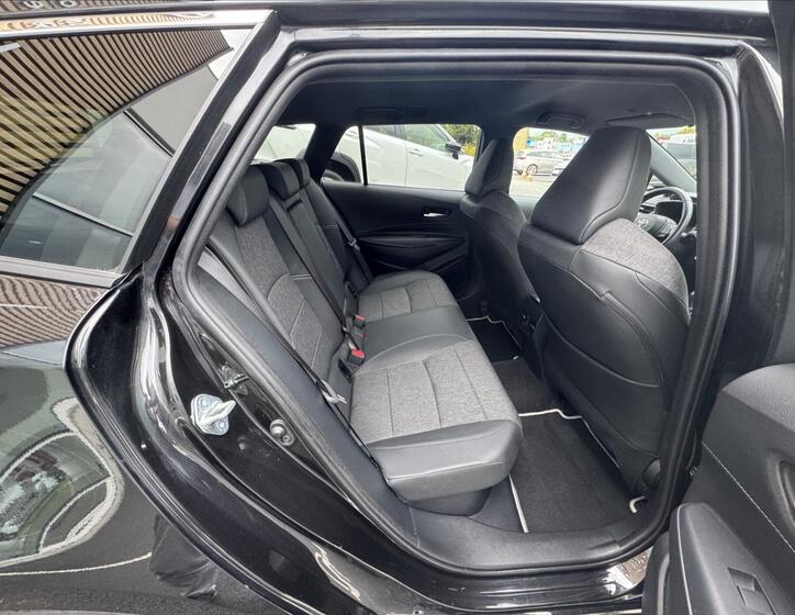 Toyota Corolla 12