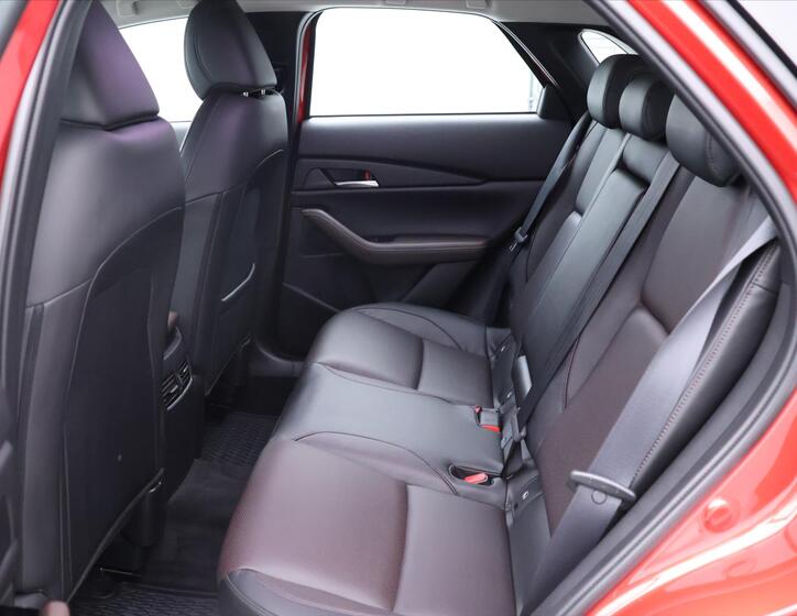 Mazda CX-30 15