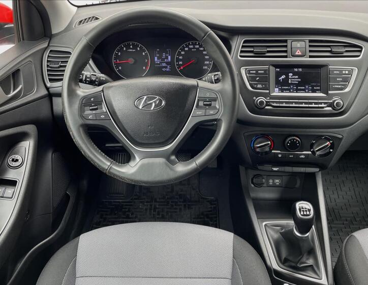 Hyundai i20 13