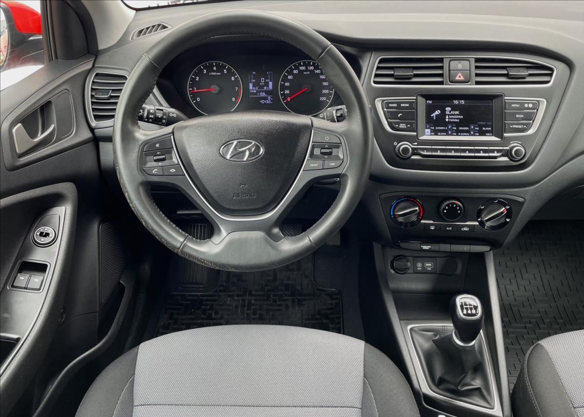 Hyundai i20