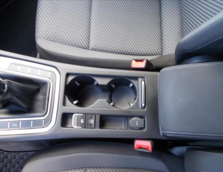 Volkswagen Passat 22