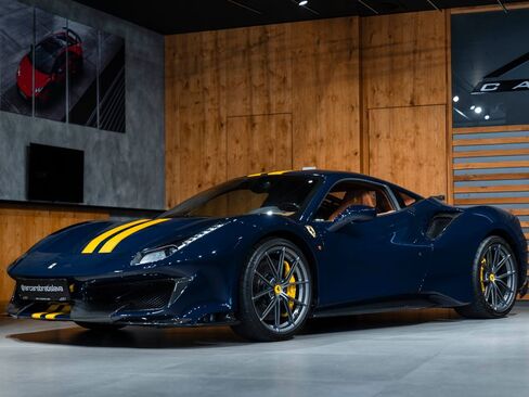 Ferrari 488