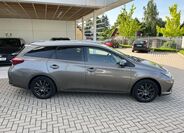 Toyota Auris 7