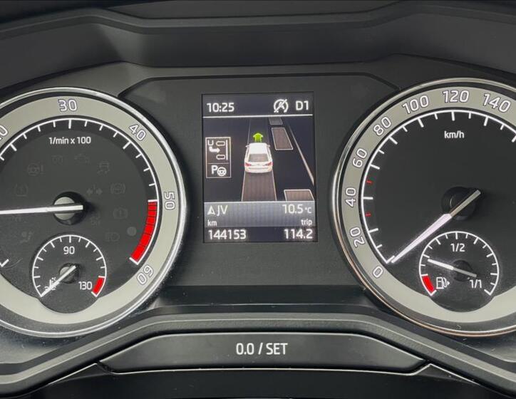 Škoda Superb 15
