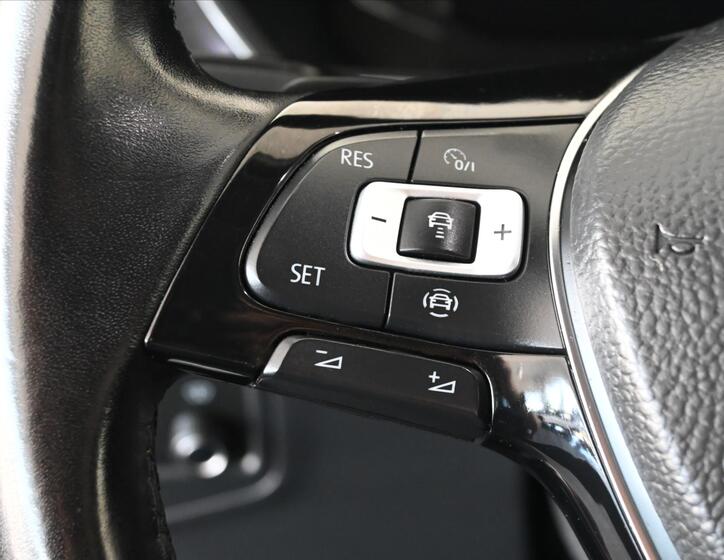 Volkswagen Tiguan Allspace 17