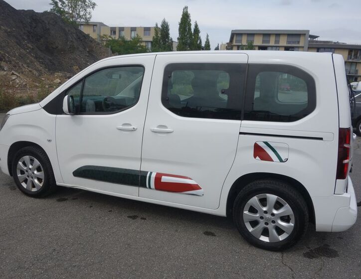 Opel Combo 10