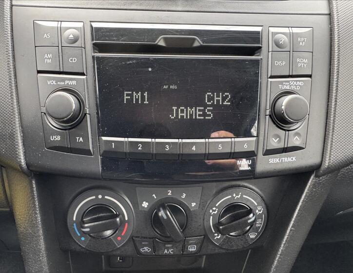 Suzuki Swift 44