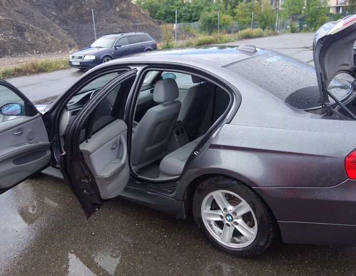 BMW Řada 3 23