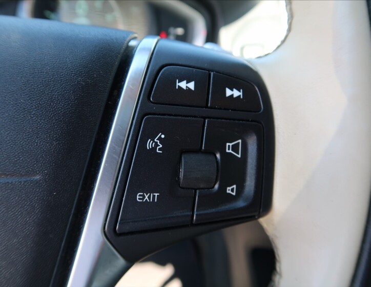 Volvo XC60 17