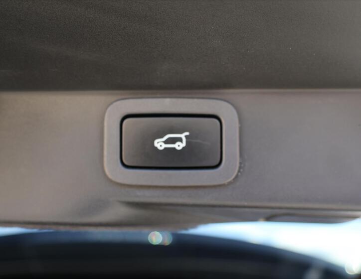 Land Rover Range Rover Sport 11