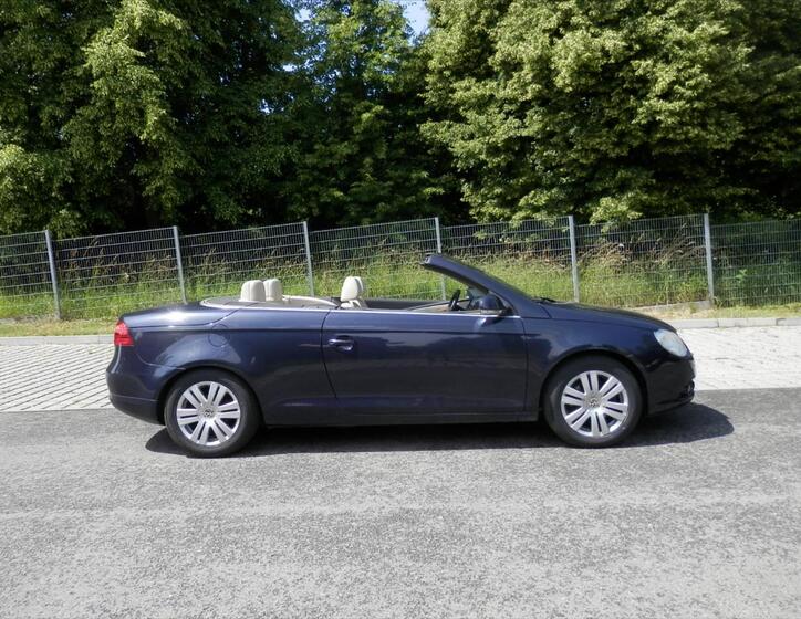 Volkswagen EOS 17