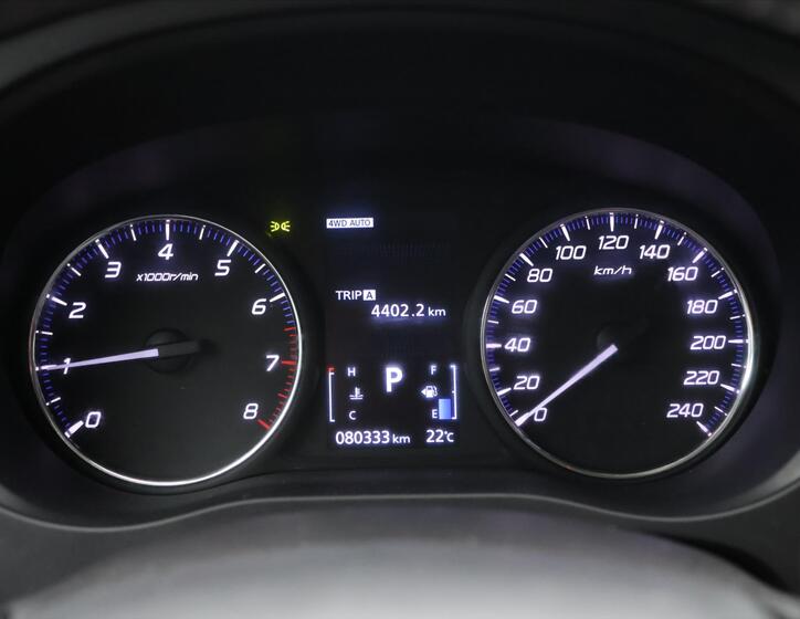 Mitsubishi Outlander 16