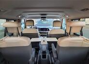 Volkswagen Multivan 38