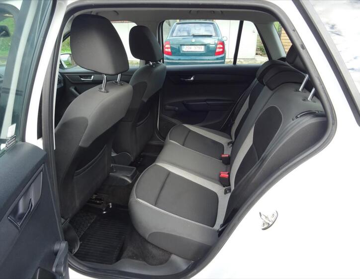 Škoda Fabia 10
