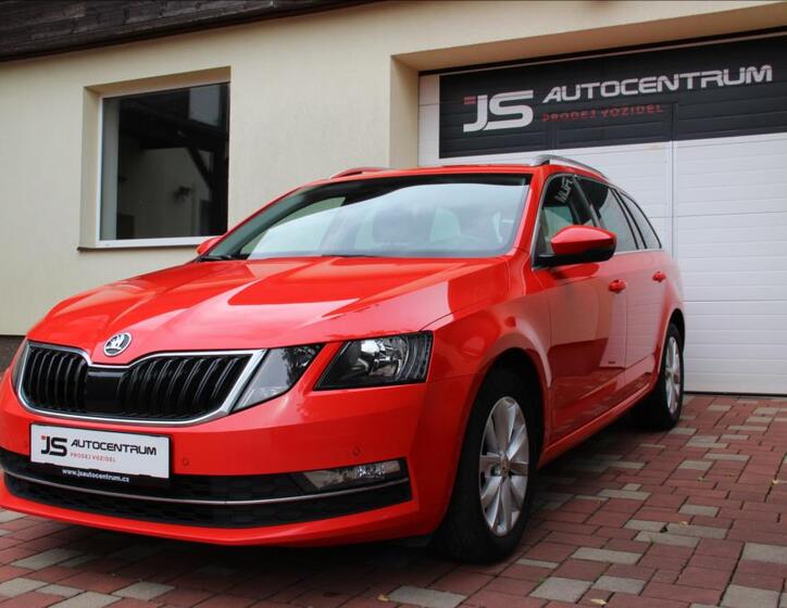 Škoda Octavia 1