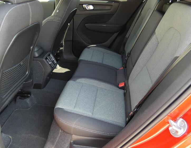 Volvo XC40 20