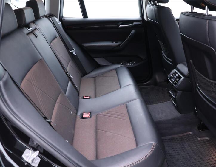 BMW X3 13