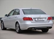 Mercedes-Benz Třídy E 42