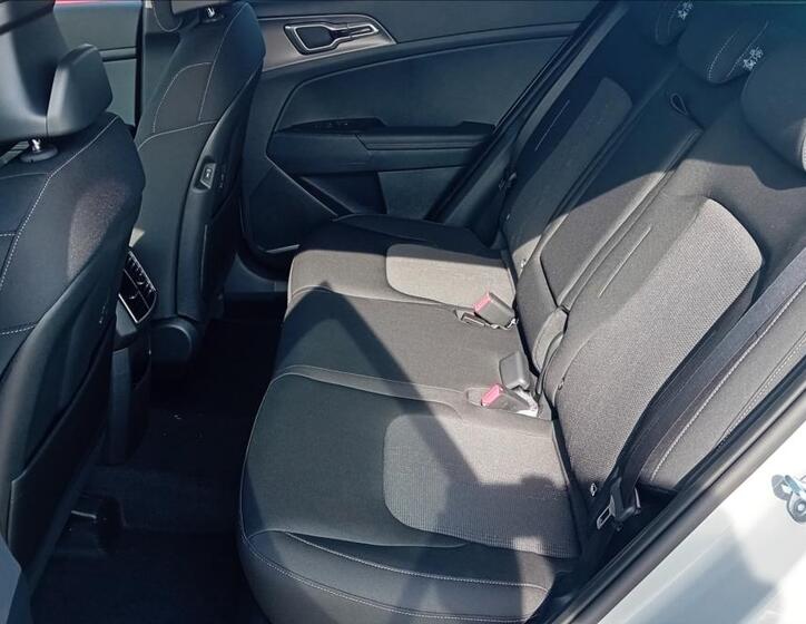 KIA Sportage 11