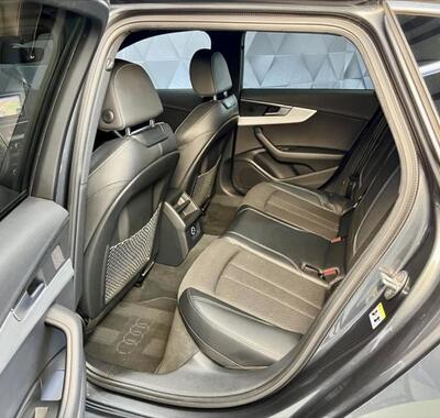 Audi A4 12