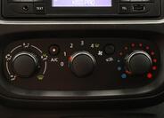 Renault Trafic 24