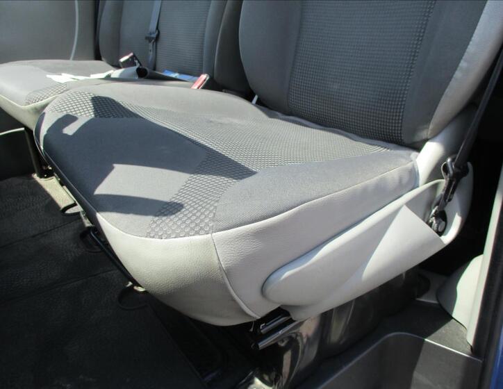 Opel Vivaro 20