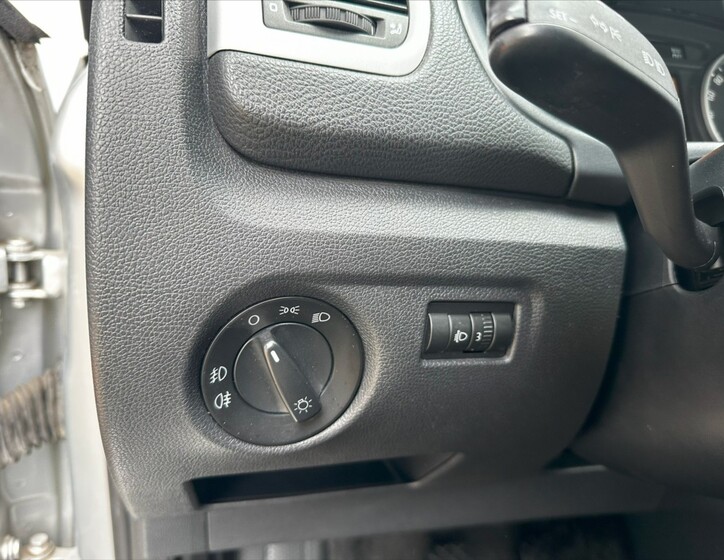 Škoda Fabia 19