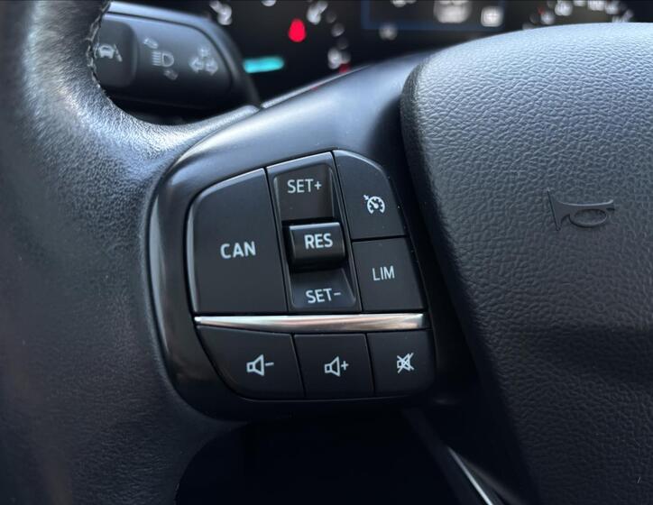 Ford Focus 22