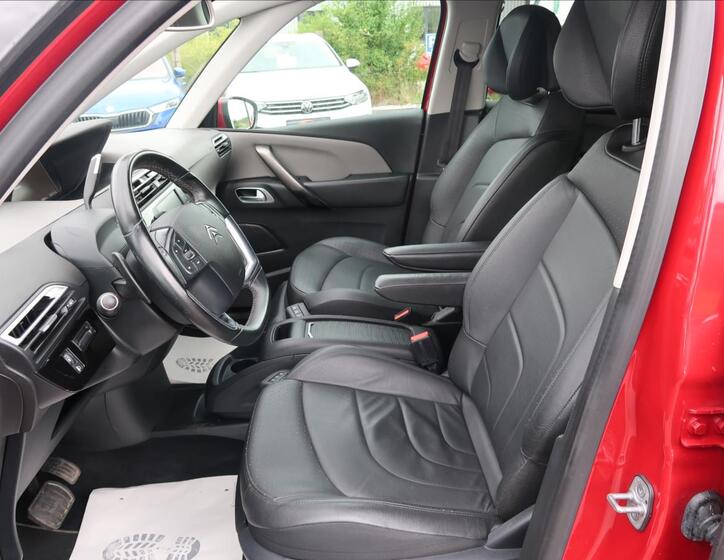 Citroën Grand C4 SpaceTourer 11