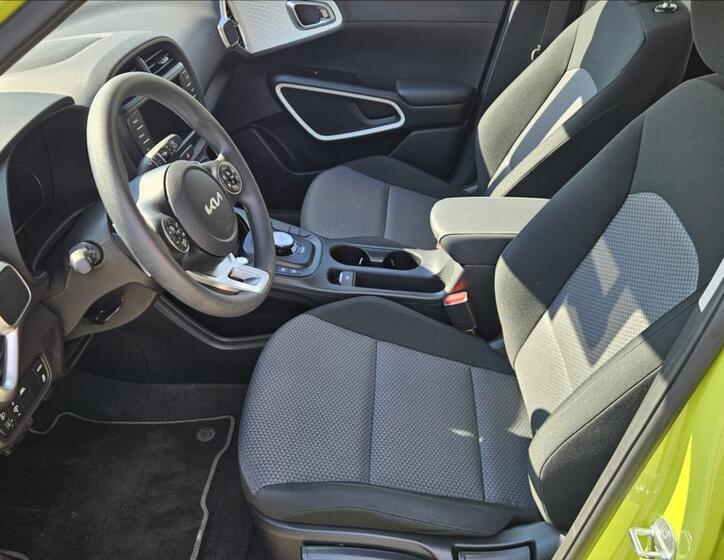 KIA e-Soul 8