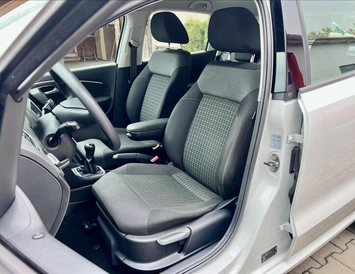 Volkswagen Polo 9