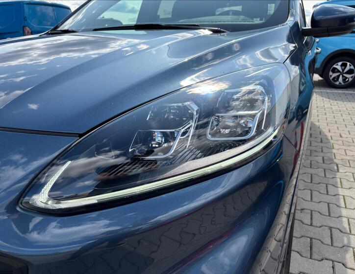 Ford Kuga 9