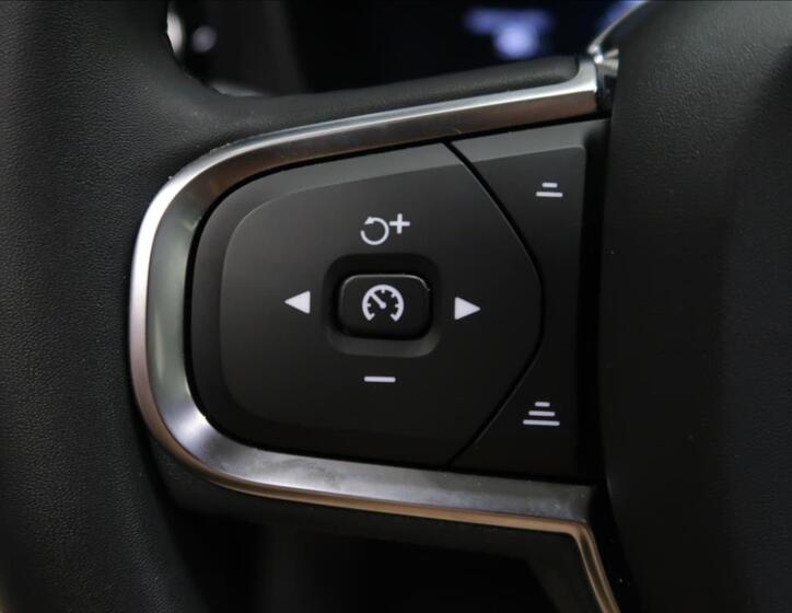 Volvo XC60 18