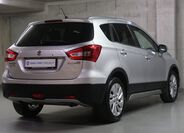 Suzuki SX4 5