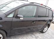 Volkswagen Touran 9
