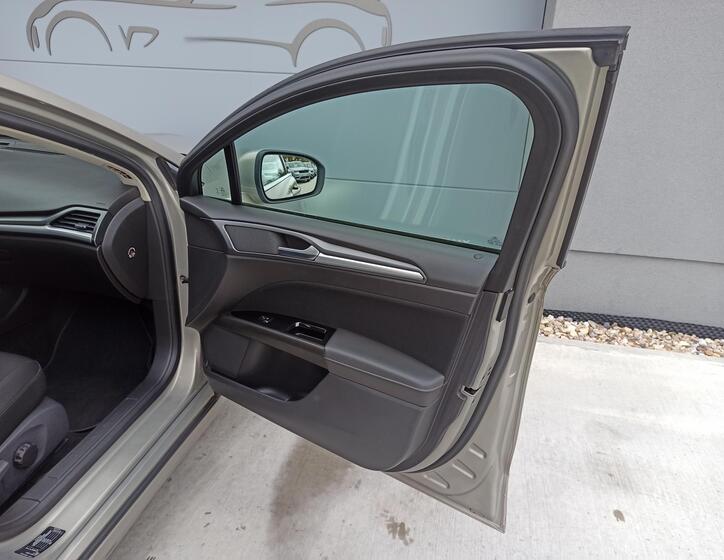 Ford Mondeo 21