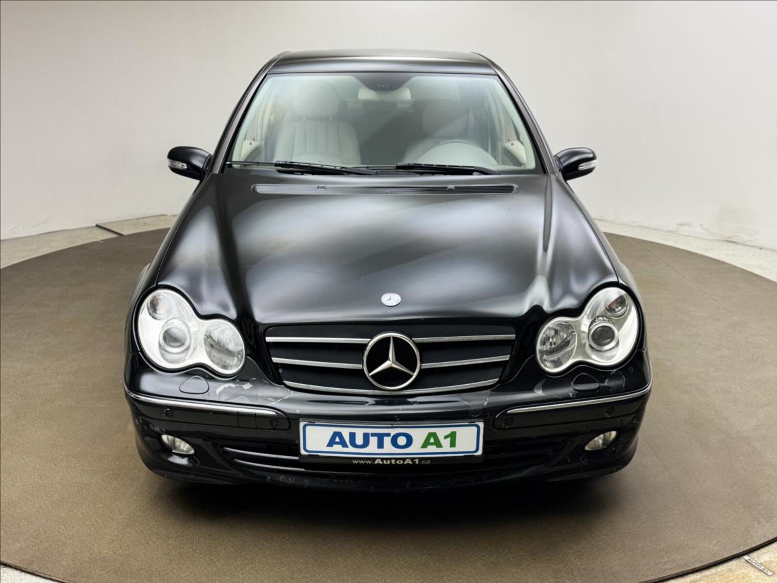 Mercedes-Benz Třídy C 2