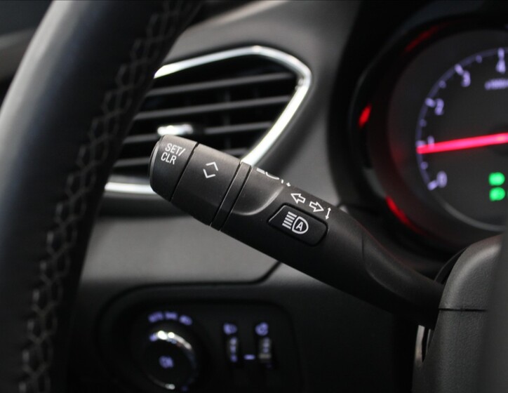 Opel Grandland X 19