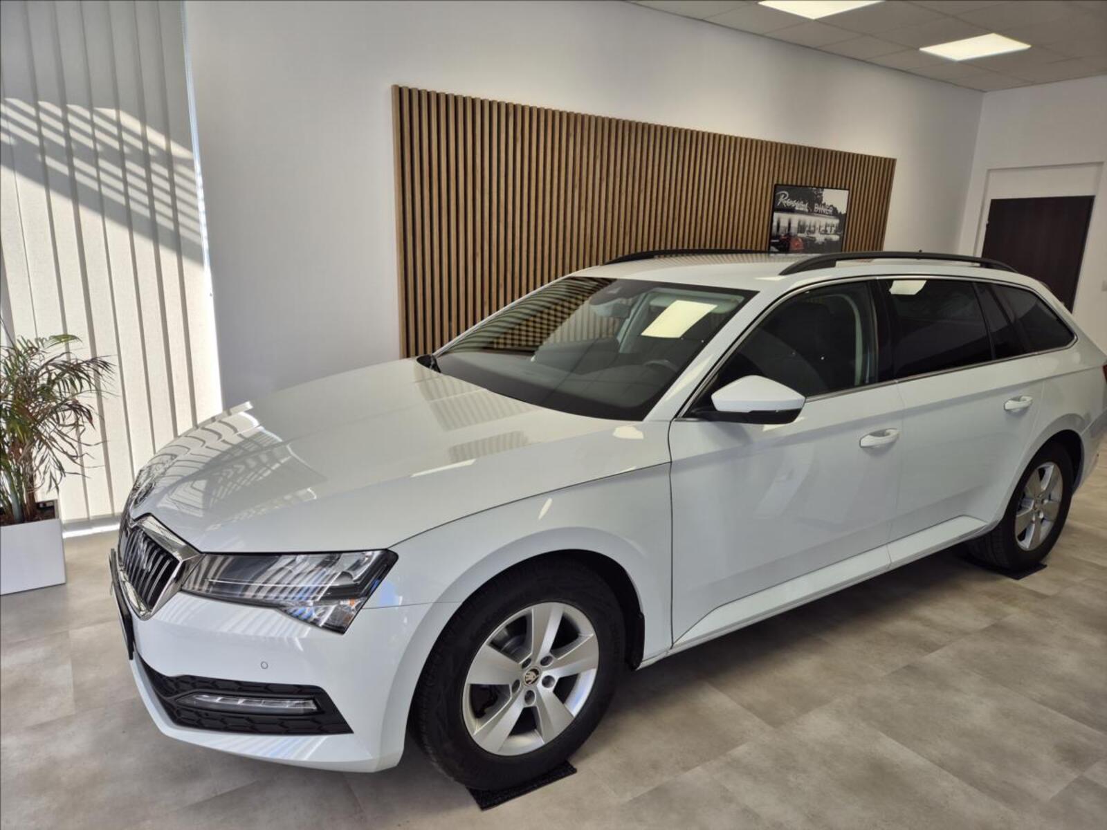 Škoda Superb 3
